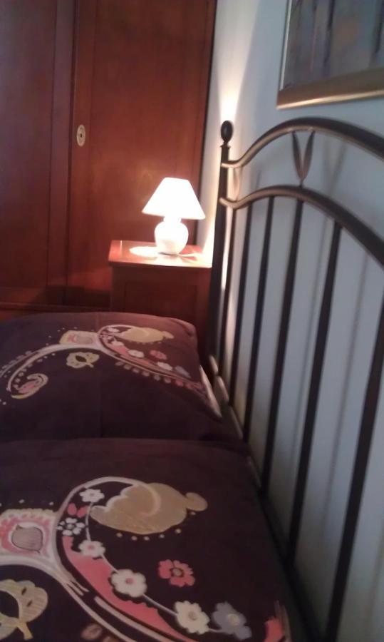 Adagio Theatre Apartment Split Bilik gambar