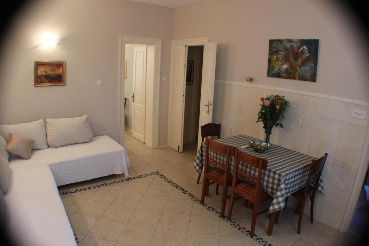 Adagio Theatre Apartment Split Luaran gambar